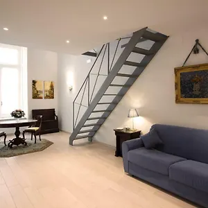 2* Hotel apartamentowy Palazzo D'auria