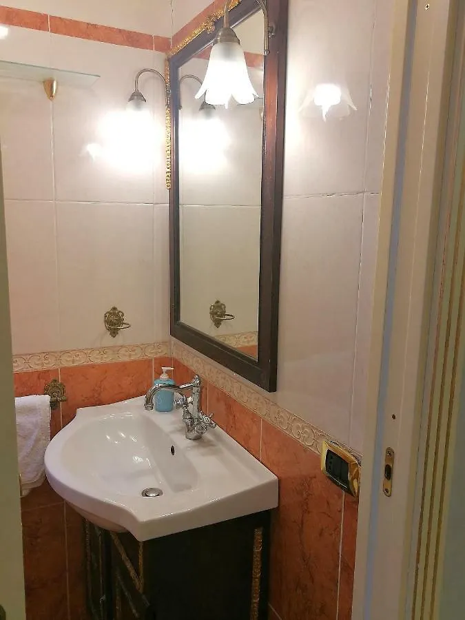 Benvenuti Al Sud Apartment Naples Italy